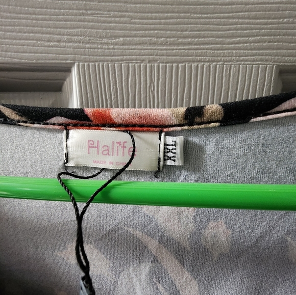 Shirt - Picture 2 of 2